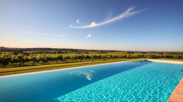 Top conseils pour une piscine coque idéale en Gironde cet été